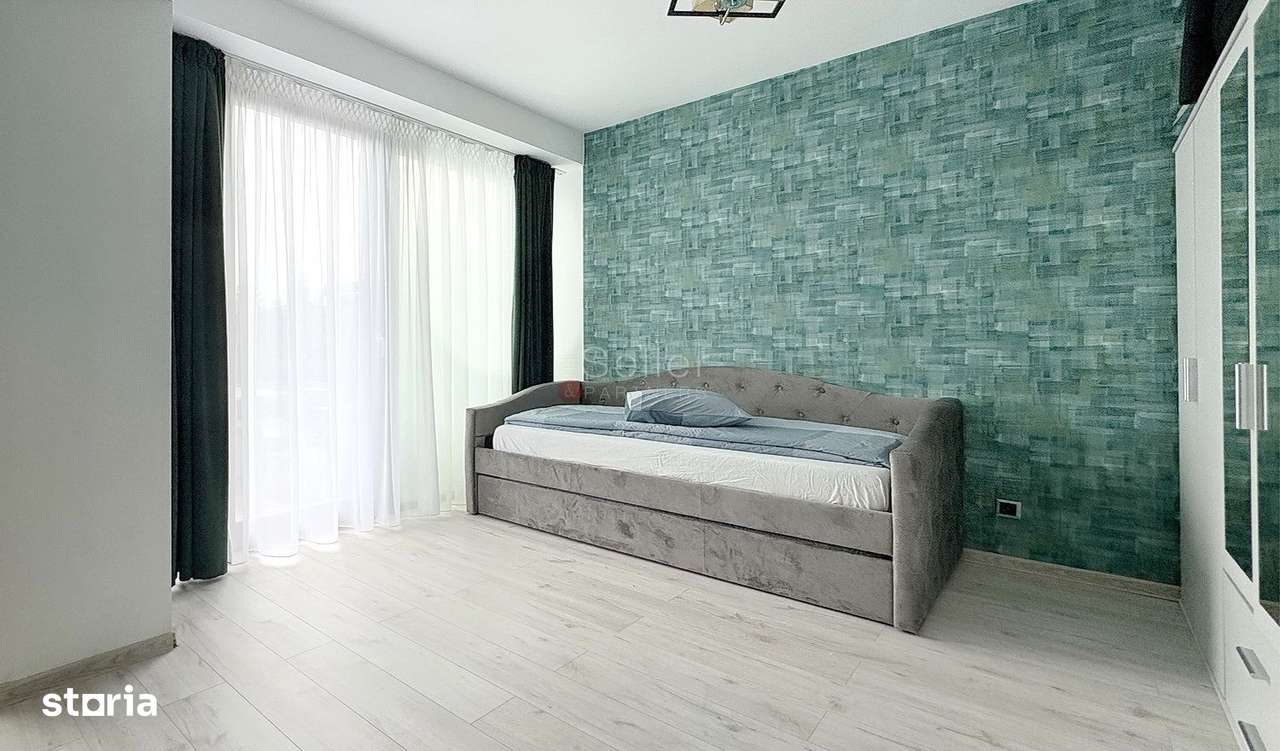 Terase generoase cu vederea spre padure - Imagine principală: 3/17