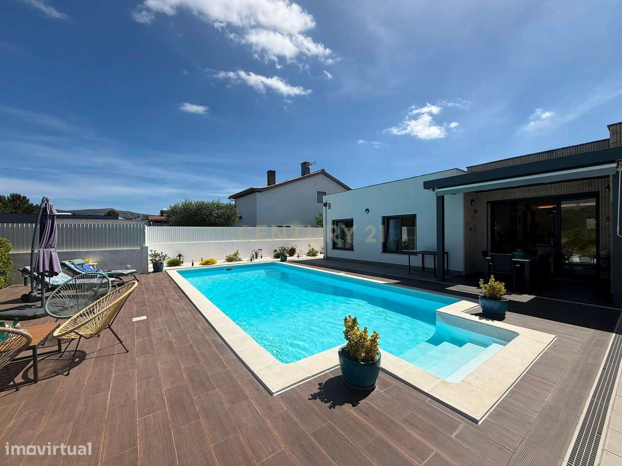 Luxuosa Moradia T3 com Piscina em Azeitão, Setúbal-15