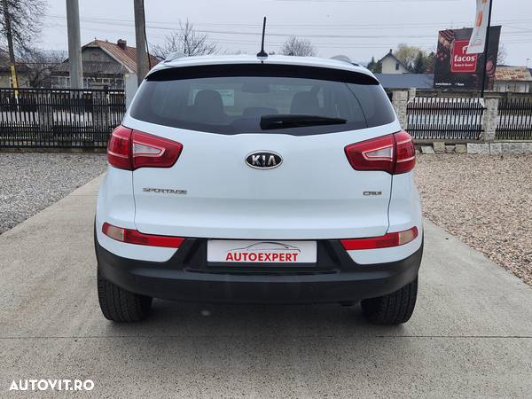 Kia Sportage 1.7 DSL MT 4x2 STYLE - 5