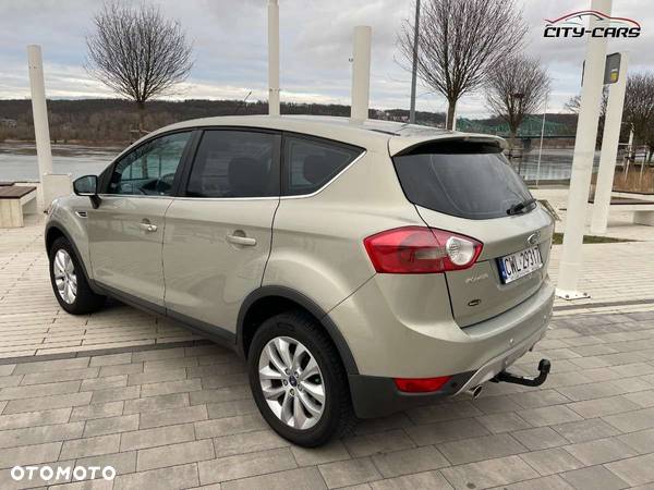 Ford Kuga - 28