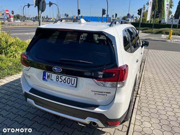 Subaru Forester 2.0 i Platinum Lineartronic - 3