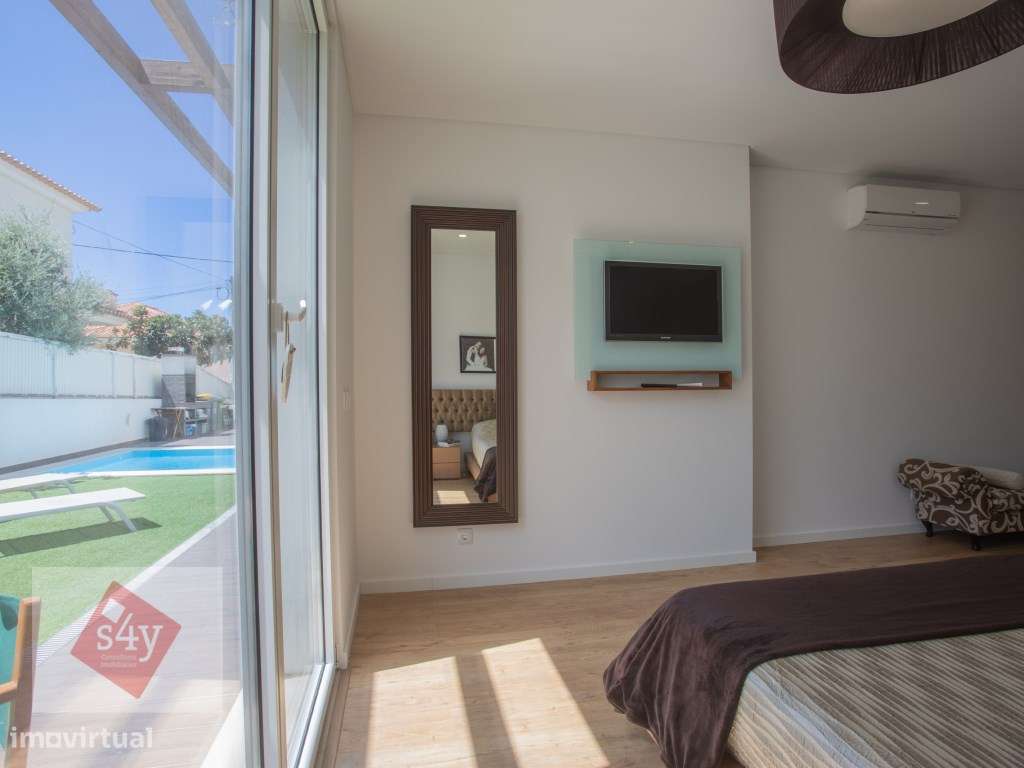 Moradia em Belverde - Piscina e Garagem!-38