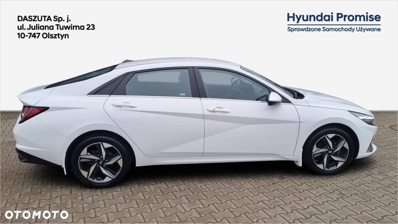 Hyundai Elantra 1.6 Executive CVT - 6