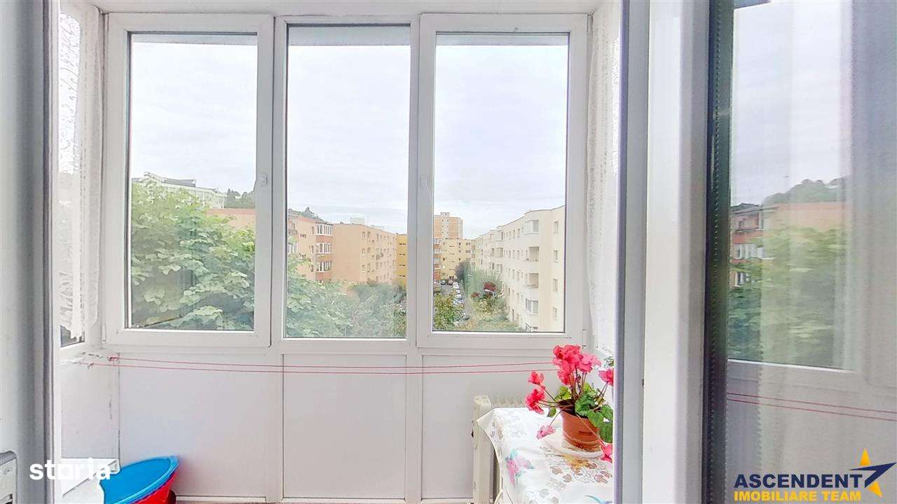 Tur 3D! Imobil pe 2 camere, Central- Grivitei, rezidential investition - Imagine principală: 1/10