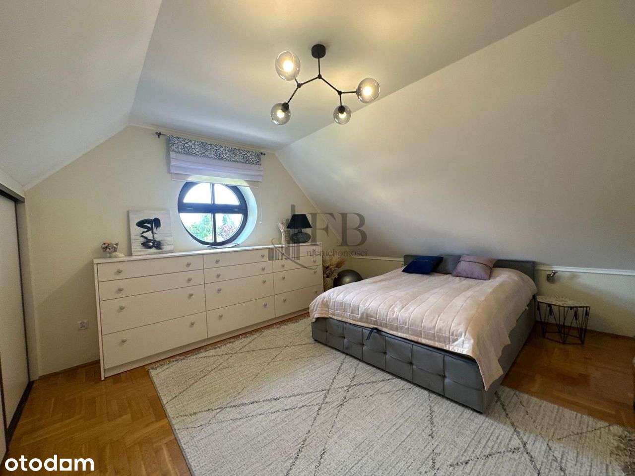 Wyjątkowa Posiadłość! komfort i natura pod miastem-10