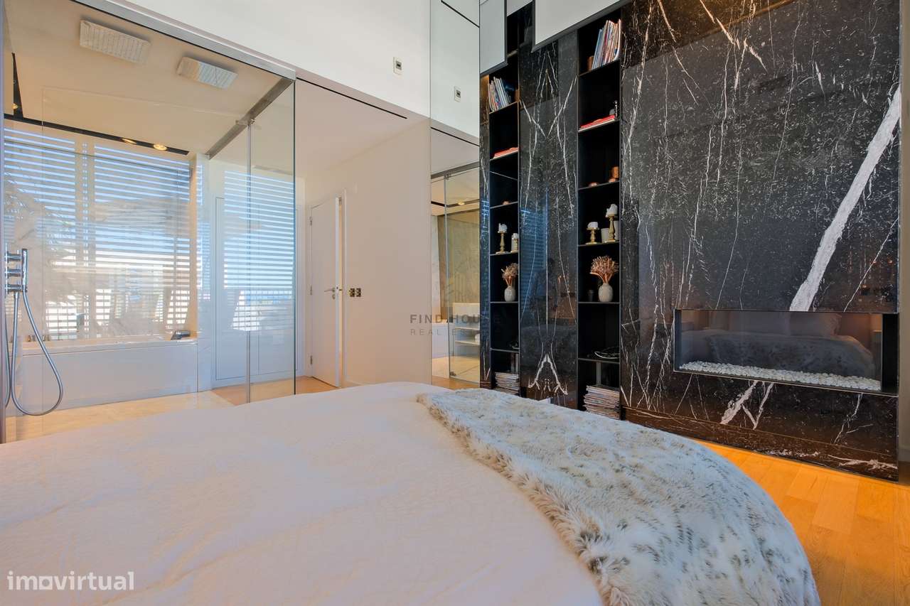 Penthouse T3 com terraço e 3 lugares de garagem na Alameda dos Oceanos-24