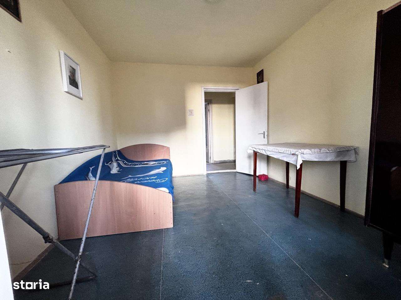 Apartament 3 camere - B.dul Transilvaniei - Imagine principală: 4/14