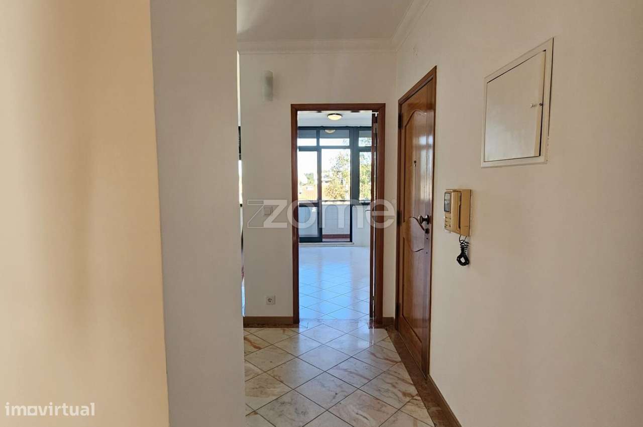 Apartamento T3 Duplex, Centro de Coimbra - Grande imagem: 2/27