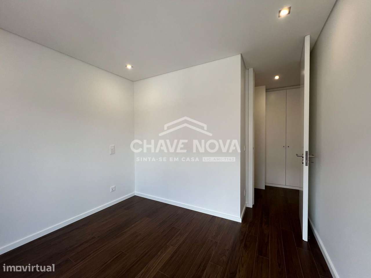 Apartamento T3 Novo  Ramalde - Porto-7