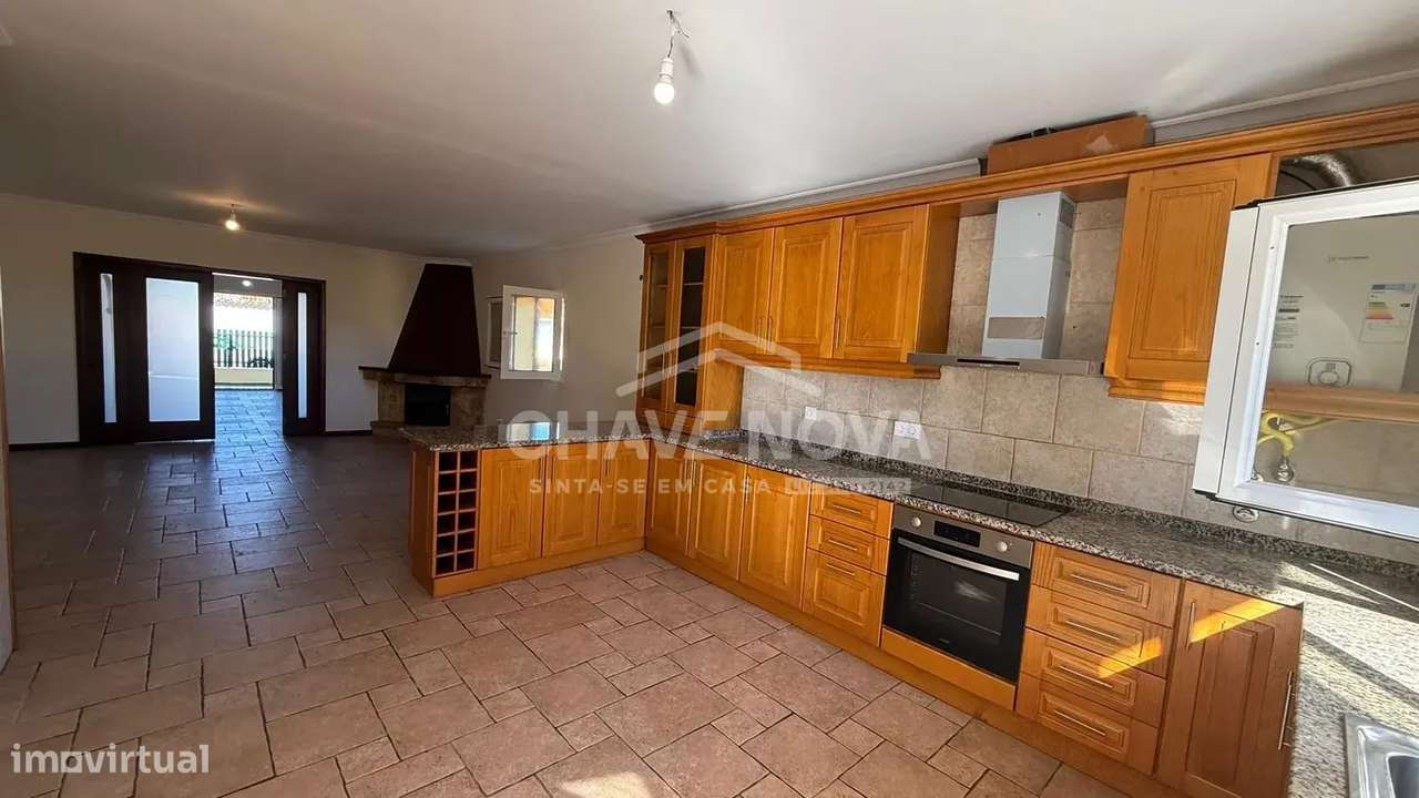 FN - Moradia térrea de 4 frentes | T3 com suite | Terreno de 722 m-3