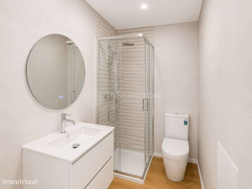 Oferta da Escritura | Moradia T3+1 Térrea com 307 m² em Fernão Ferro-9