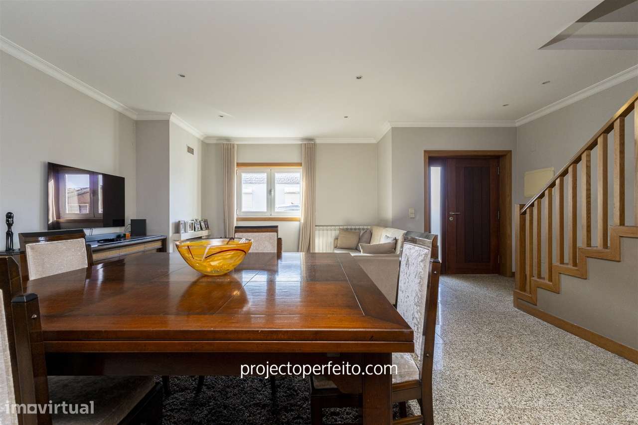 Moradia em Banda T3+1 Venda em São Félix da Marinha,Vila Nova de Gaia - Grande imagem: 4/22