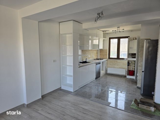 Vila 4 camere Cartier Henri Coanda Baneasa Sector 1 - COM 0%-2