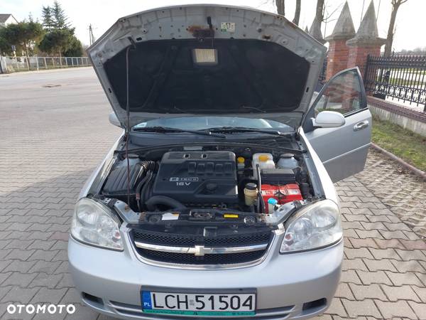 Chevrolet Lacetti - 23