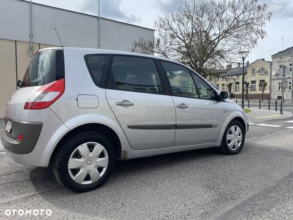 Renault Scenic 1.9 dCi Expression - 8