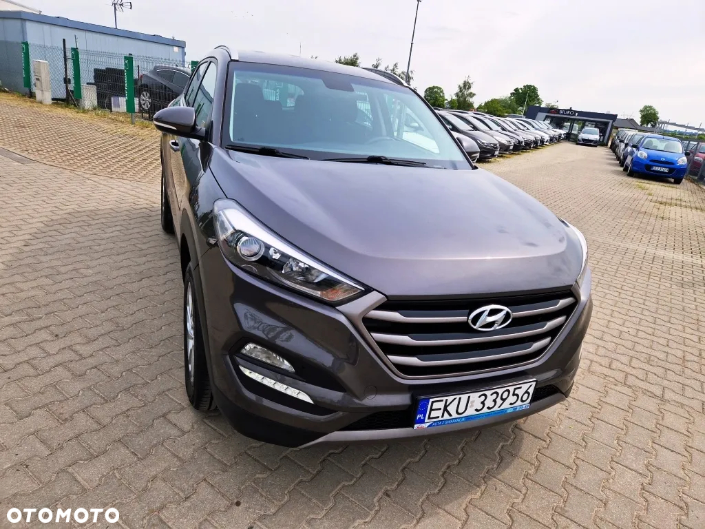 Hyundai Tucson 1.6 GDI BlueDrive Design 2WD - 22