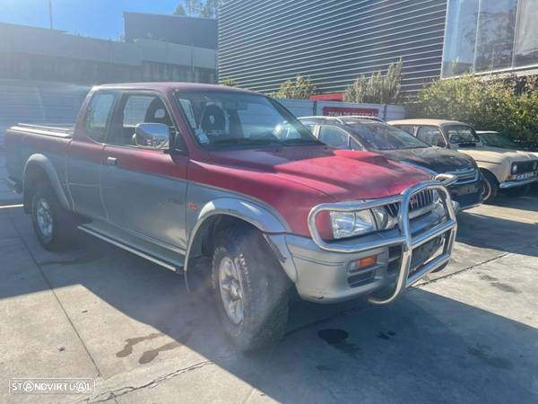 MITSUBISHI L200 STRAKAR KING-CAB 2.5 TD DO ANO 2000 PARA PEÇAS - 2