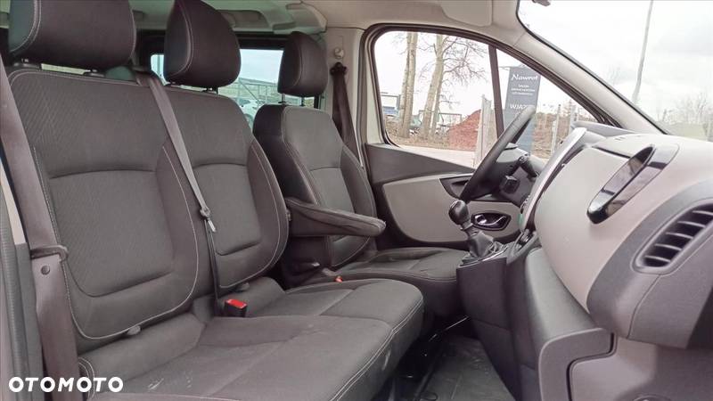 Renault Trafic SpaceClass 1.6 dCi - 15