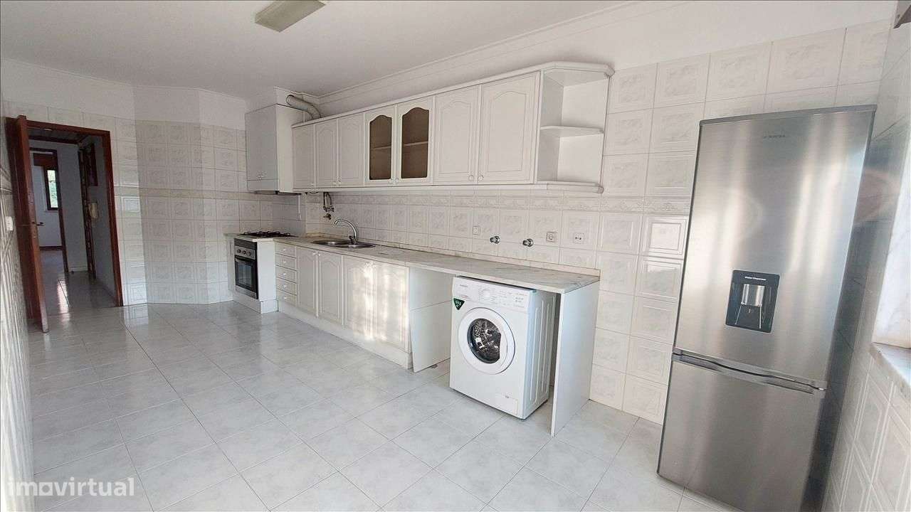 Apartamento T2 em Belas, Sintra - Grande imagem: 5/16