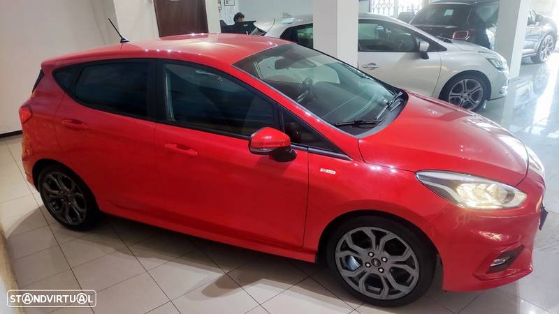 Ford Fiesta 1.0 EcoBoost S&S ST-LINE - 11