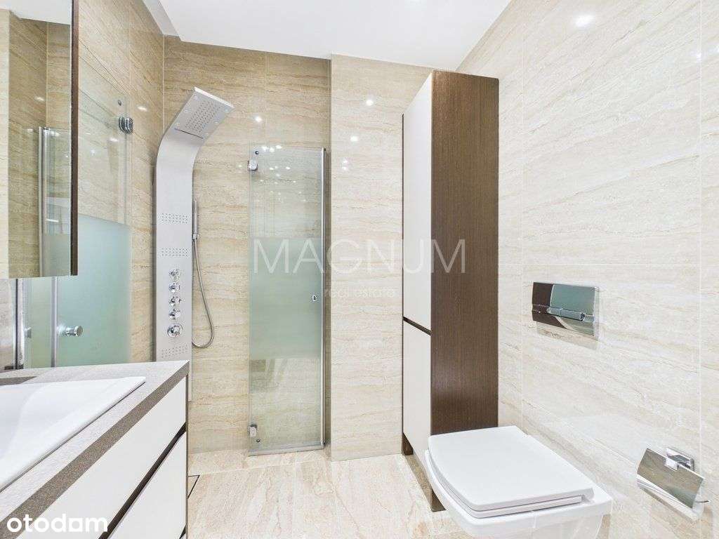 Apartament z tarasem na ostatnim piętrze!-13