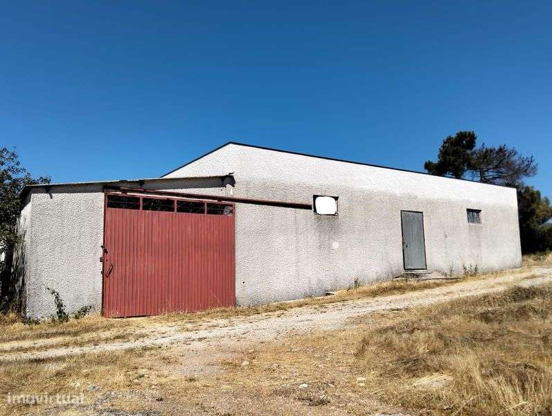 Moradia T3 com 170m2 e Estilo Contemporâneo - Grande imagem: 5/9