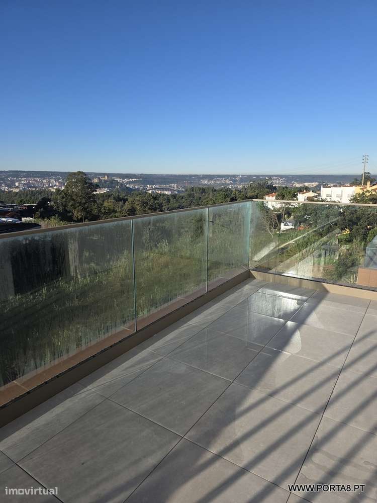 T2 NOVO COM GARAGEM - LEIRIA-17