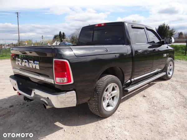 Dodge RAM 1500 5.7 4x4 - 5