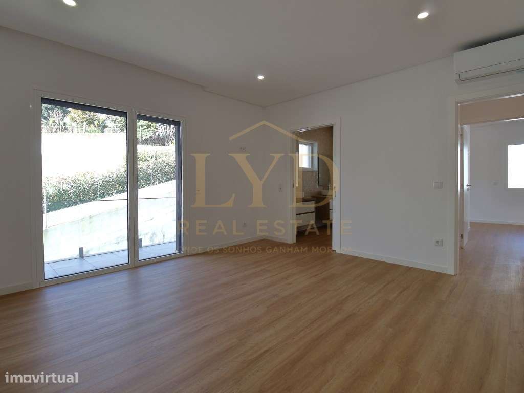 Moradia T3 + 1 Recezinhos (S.Mamede)-15