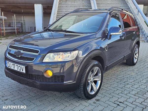 Chevrolet Captiva 2.0 Medium G6 AWD LT - 10