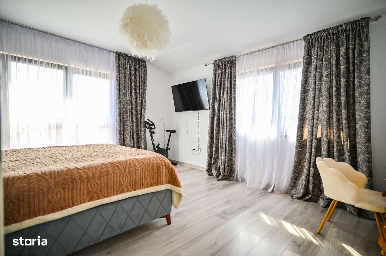 Casa individuală de vânzare Sânpetru, 5 camere, garaj, foișor, curte-7
