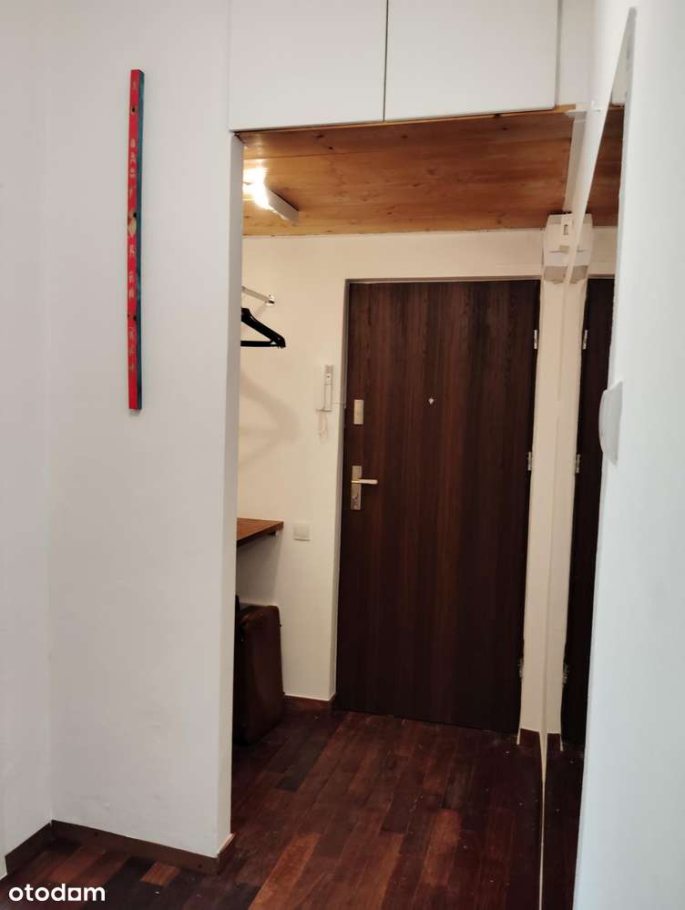 M-3 z balkonem na Dołach na ulicy Brackiej-10