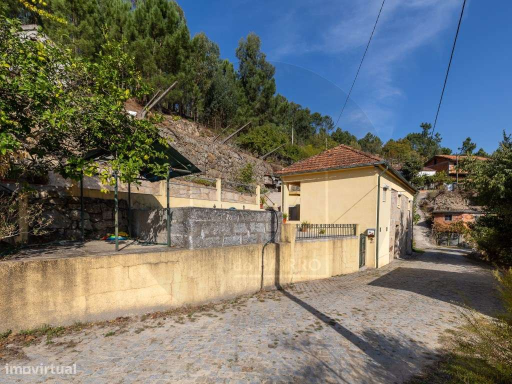 Propriedade com Vista Panorâmica para o Douro Moradia e Terreno com...-54