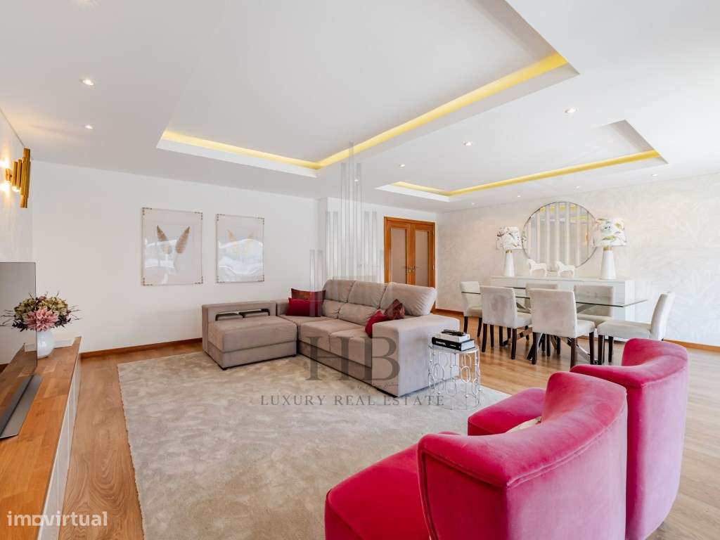 Apartamento T4 nos Terraços do Marquês c/ Garagem | Oeiras-19