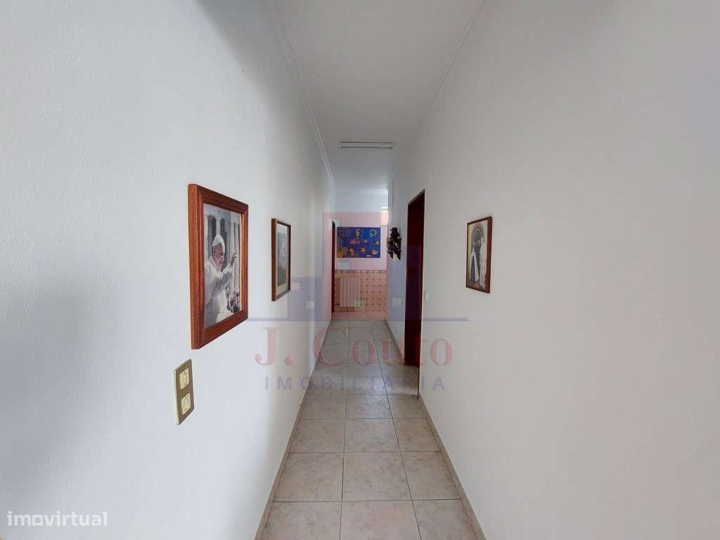 Prédio com 7 apartamentos no centro de Caldas da Rainha-22