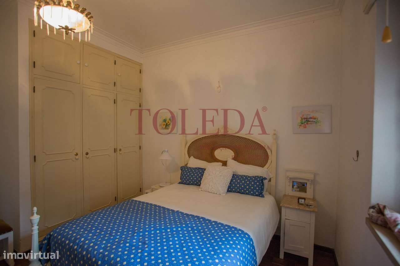 Moradia T7 em Almeirim-44