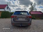 Toyota Avensis 2.0 D-4D Edition - 4