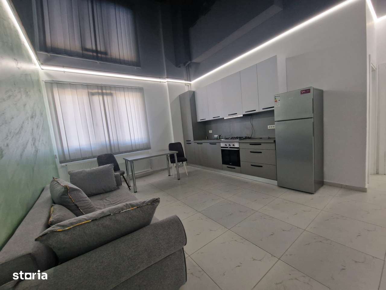 Mamaia Nord(Prima linie la Mare)- 2 camere mobilat-utilat complet - Imagine principală: 5/17