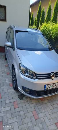 Volkswagen Touran 2.0 TDI DPF BlueMotion Technology DSG Comfortline - 7