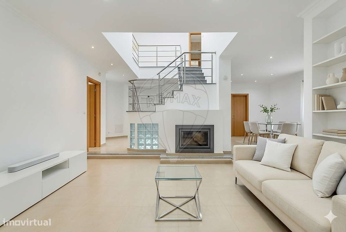 Moradia T4 para venda-11