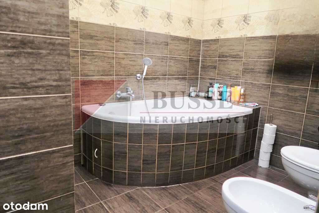 Dom z lokalem użytkowym w centrum Szczecinka!!!-17