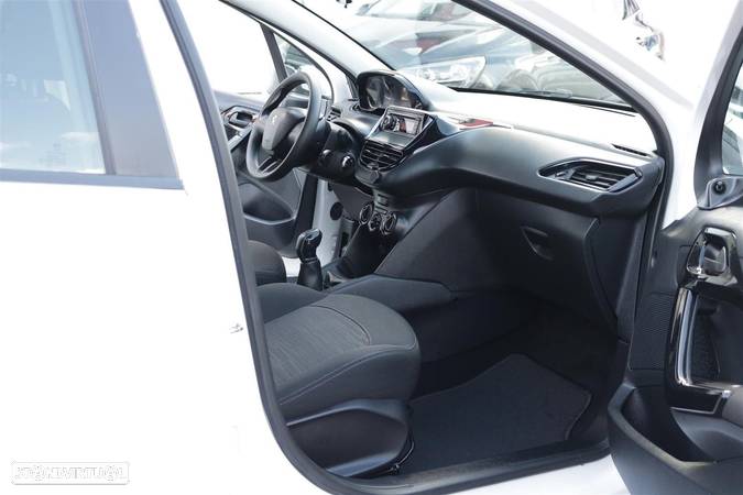 Peugeot 208 Van 1.6 BlueHDI Access - 23