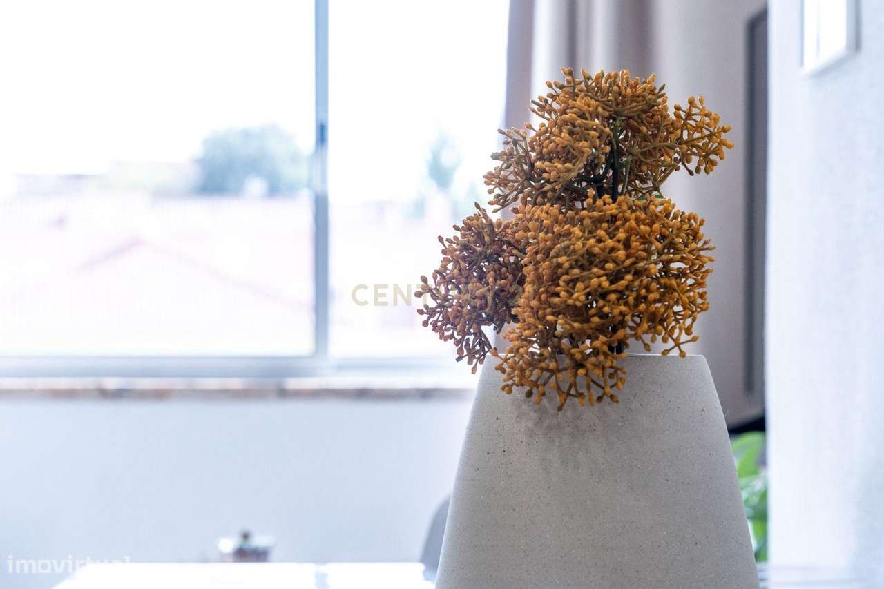 Moradia Bi-Familiar à Venda em São Julião do Tojal — Oportunidade Únic - Grande imagem: 5/36