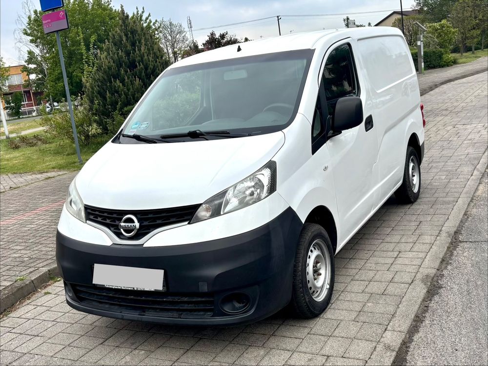 Nissan NV200 2013