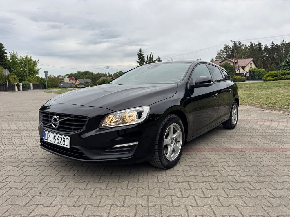 Volvo V60 I D2 Kinetic 2018