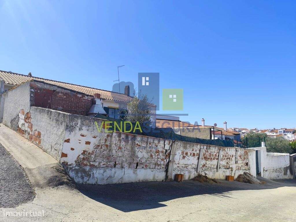 Moradia T3 R/C com Quintal | Santo Aleixo da Restauração-23