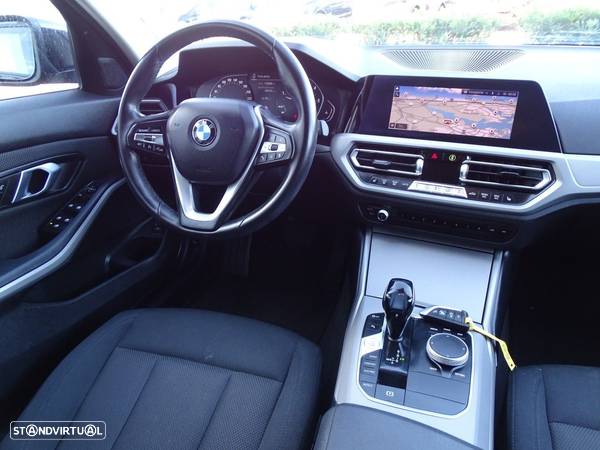 BMW 318 d Touring Aut. Advantage - 10