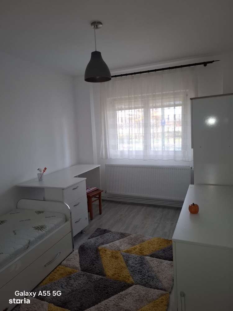 Apartament 4 camere decomandat, Craiter, suprafata 83 mp, 2 bai, beci.-16