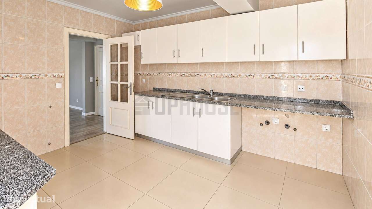 Apartamento T2 Remodelado em Abraveses-4