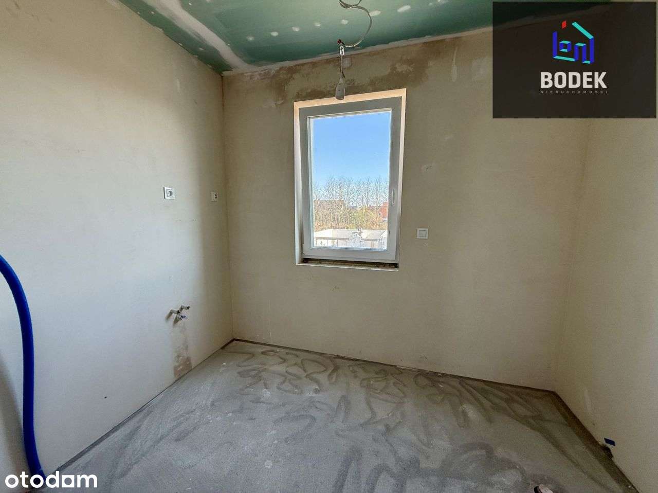 0%, asfalt, pełne media, podłogówka-16